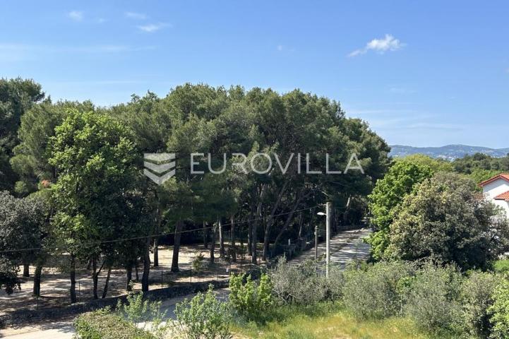 Biograd na moru, Pakoštane, jednosobni apartman S11 na drugom katu površine od 46 m²