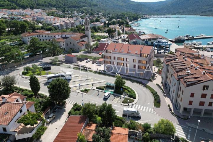 Grad Cres, Centar, dvosoban stan na odličnoj lokaciji, NOVOGRADNJA
