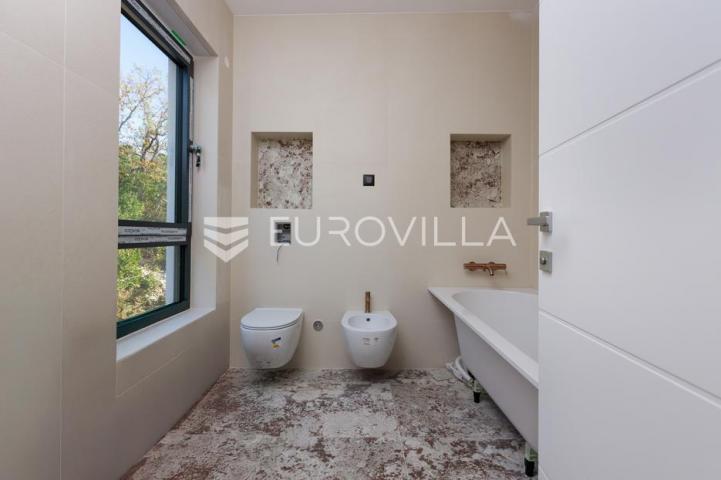 Rijeka, Bivio, luksuzan četverosoban stan 144 m², ekskluzivna lokacija