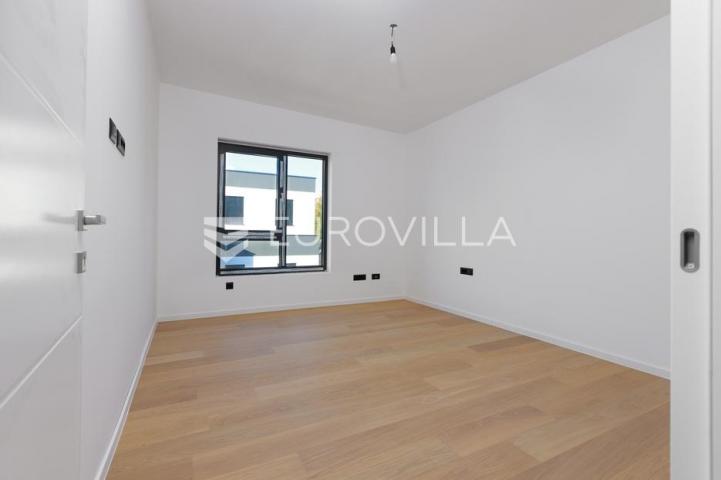 Rijeka, Bivio, luksuzan četverosoban stan 144 m², ekskluzivna lokacija