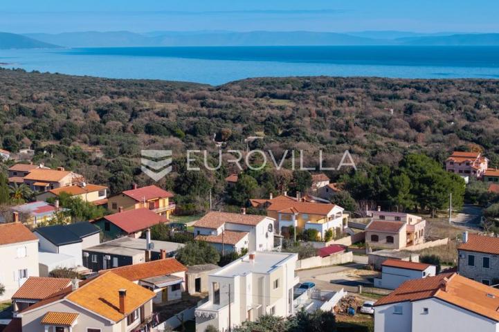Istra, Ližnjan, moderna katnica s bazenom i predivnim pogledom na more