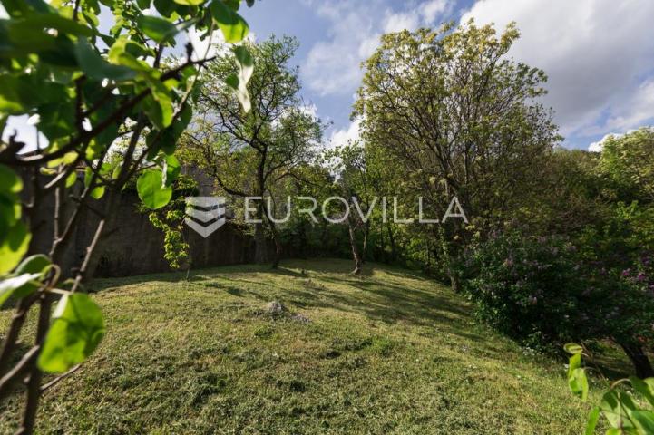 Cernik, Čavle, adaptirana kuća od 288 m² s 3448 m² terena