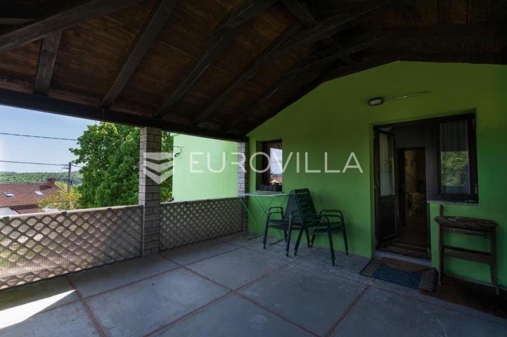 Cernik, Čavle, adaptirana kuća od 288 m² s 3448 m² terena