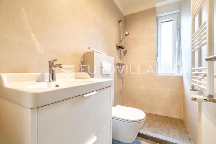 Zagreb, Zvonimirova, prostran trosoban stan/poslovni prostor površine 56 m²
