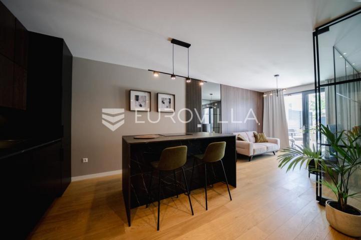 Zadar, Borik, luksuzan jednosoban stan s vrtom, 57,46 m²