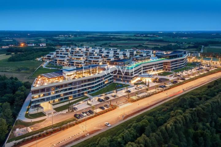 Istra, Savudrija, Petram resort, dugoročni najam dvosobnog apartmana 92 m², pogled more