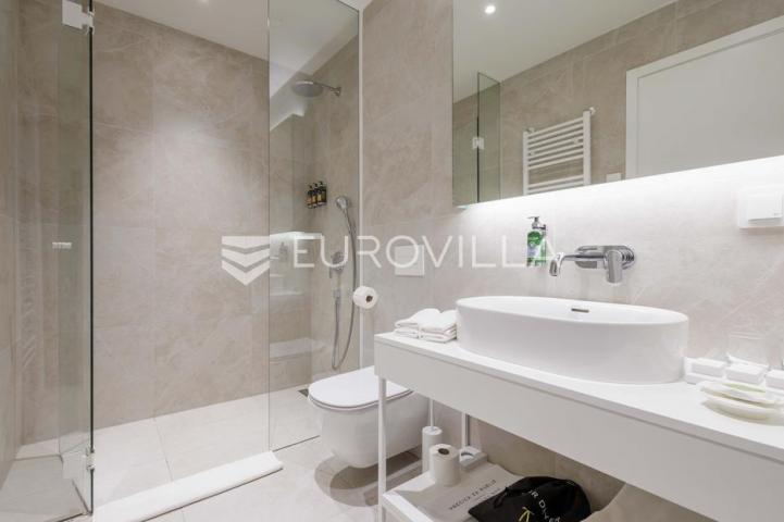 Istra, Savudrija, Petram resort, dugoročni najam dvosobnog apartmana 92 m², pogled more