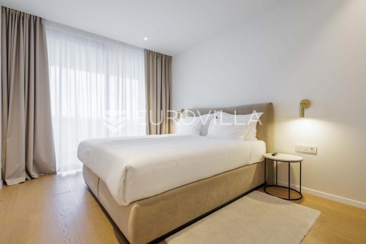 Istra, Savudrija, Petram resort, dugoročni najam jednosobnog apartmana 64 m², pogled more