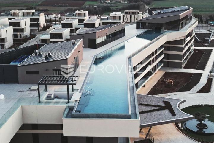 Istra, Savudrija, Petram resort, dugoročni najam jednosobnog apartmana 64 m², pogled more