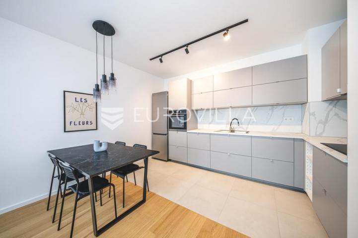 Zagreb, Špansko, PRVI NAJAM, moderan trosoban stan 65,95 m²