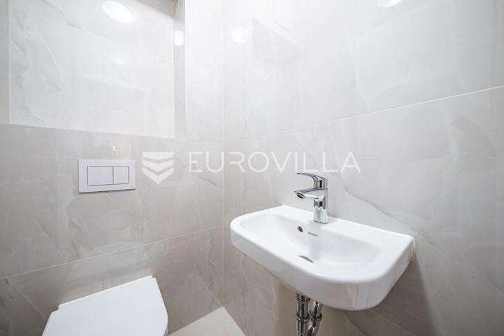 Zagreb, Špansko, PRVI NAJAM, moderan trosoban stan 65,95 m²