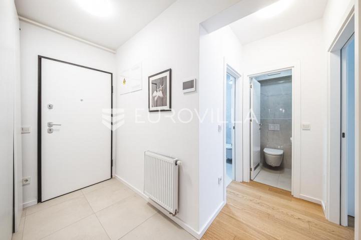 Zagreb, Špansko, PRVI NAJAM, moderan trosoban stan 65,95 m²