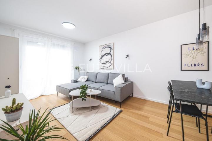 Zagreb, Špansko, PRVI NAJAM, moderan trosoban stan 65,95 m²