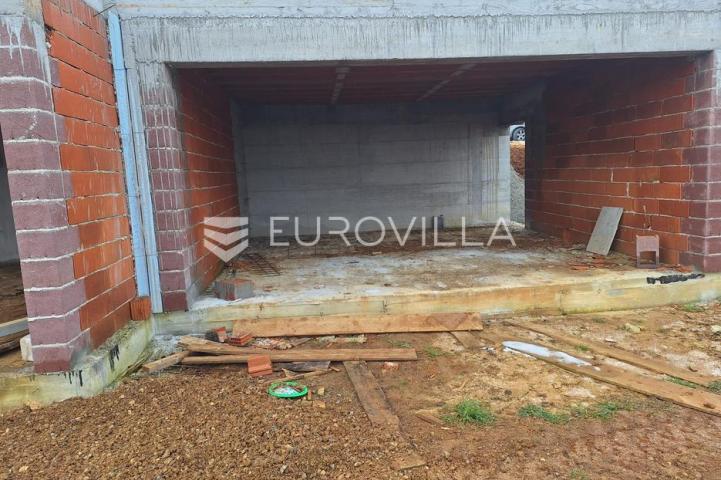 Duga Resa, kuća 163 m², NOVOGRADNJA