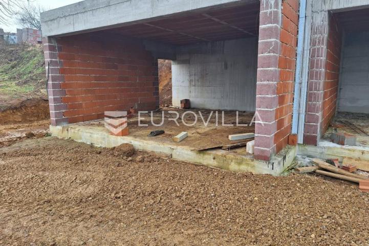 Duga Resa, kuća 163 m², NOVOGRADNJA