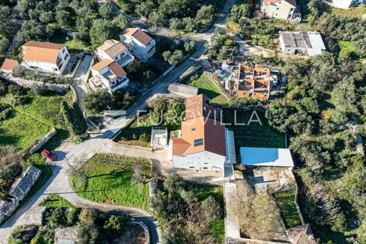 Korčula, Lumbarda, kuća na atraktivnoj lokaciji