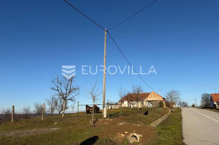 Ovčara, građevinsko zemljište sa šumskim dijelom, 12857 m²