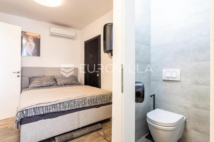 Tisno, NOVOGRADNJA, apartman u prizemlju, prvi red do mora, 48,51 m²