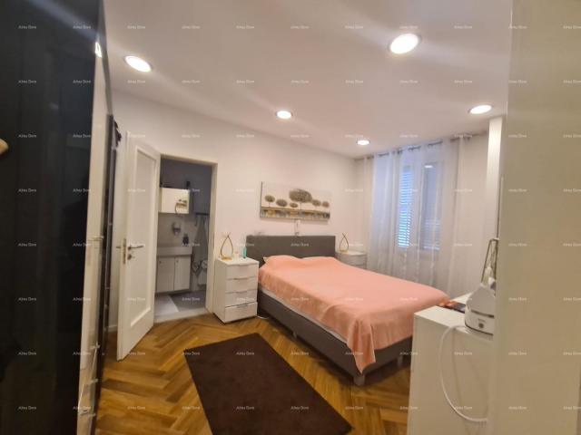 Stan PRODAJA STANA S DVA APARTMANA – PULA