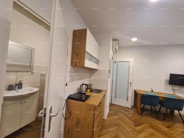 Stan PRODAJA STANA S DVA APARTMANA – PULA