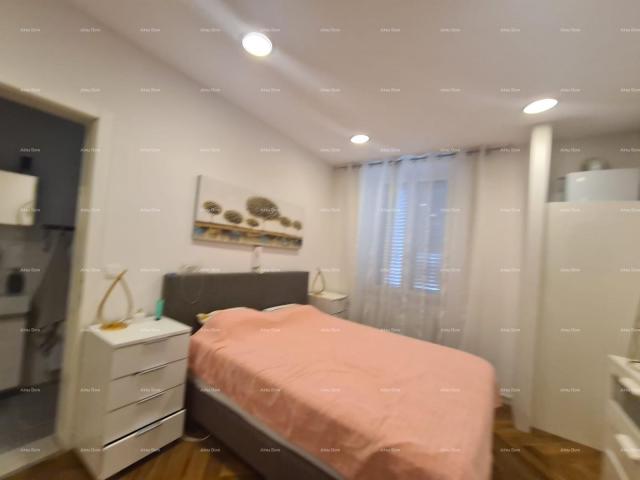 Stan PRODAJA STANA S DVA APARTMANA – PULA