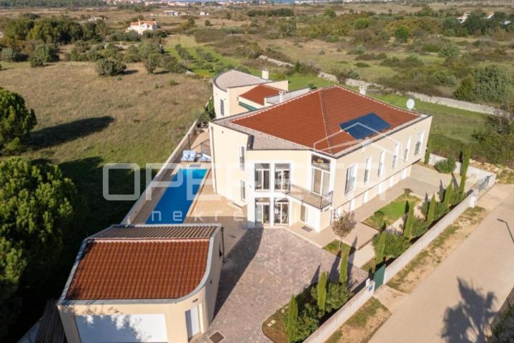 Zaton – luksuzna vila s 5 jedinica, bazenom i investicijskim potencijalom