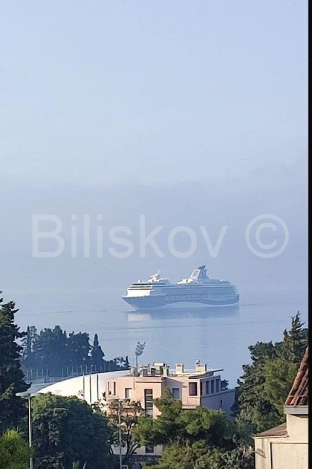 Split, Meje, prodaja 5-soban stan 124 m2, pogled na more, garaža