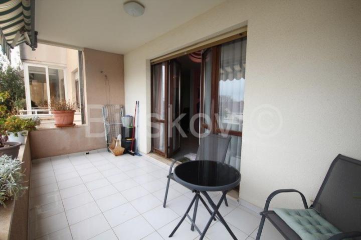 Split, Meje, prodaja 5-soban stan 124 m2, pogled na more, garaža