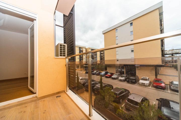 Jednosoban stan 45m2 + garaža, New City - Podgorica