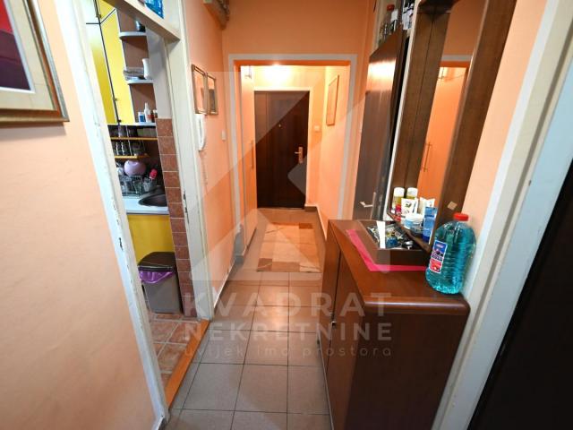 Prodaja, Dvosoban stan, Podgorica, Stari Aerodrom, 70m2