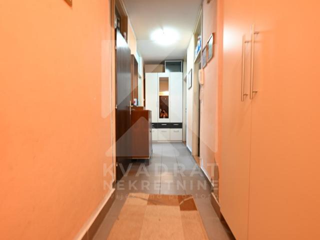 Prodaja, Dvosoban stan, Podgorica, Stari Aerodrom, 70m2