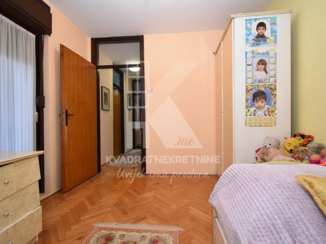 Prodaja, Trosoban stan, Podgorica, Zabjelo, 86m2