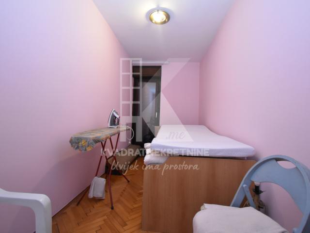 Prodaja, Trosoban stan, Podgorica, Zabjelo, 86m2