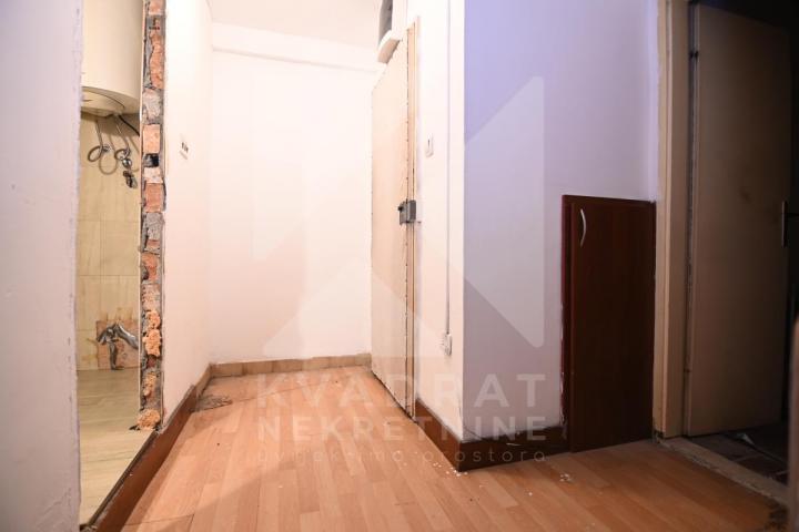 Prodaja, Trosoban stan, Podgorica, Centar, 74m2