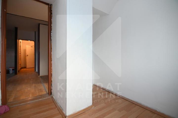 Prodaja, Trosoban stan, Podgorica, Centar, 74m2