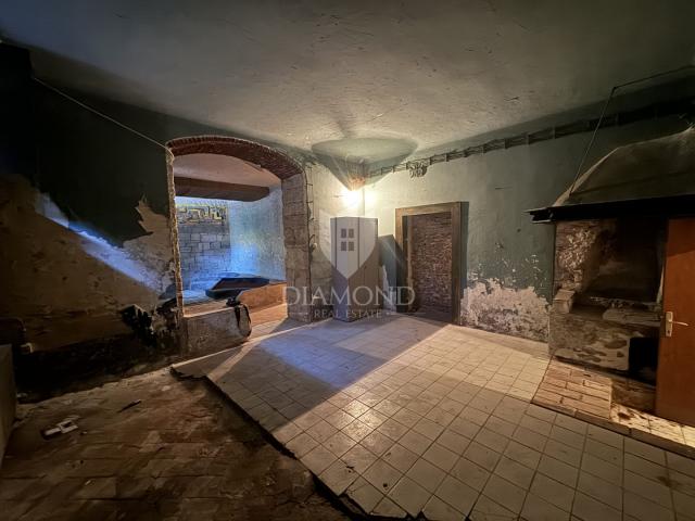 Pula centar, poslovni prostor na frekventnoj lokaciji