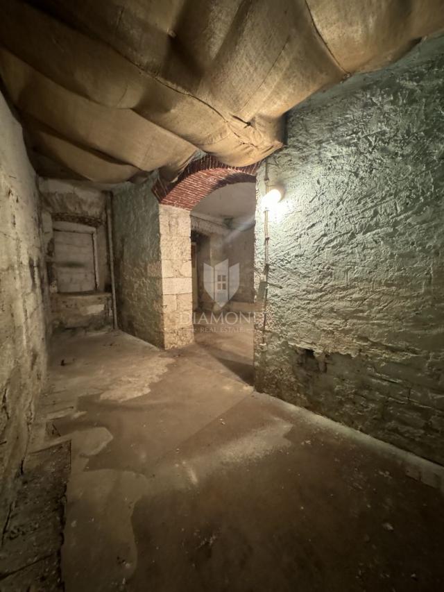 Pula centar, poslovni prostor na frekventnoj lokaciji