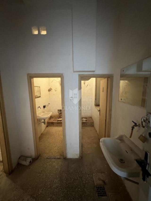 Pula centar, poslovni prostor na frekventnoj lokaciji
