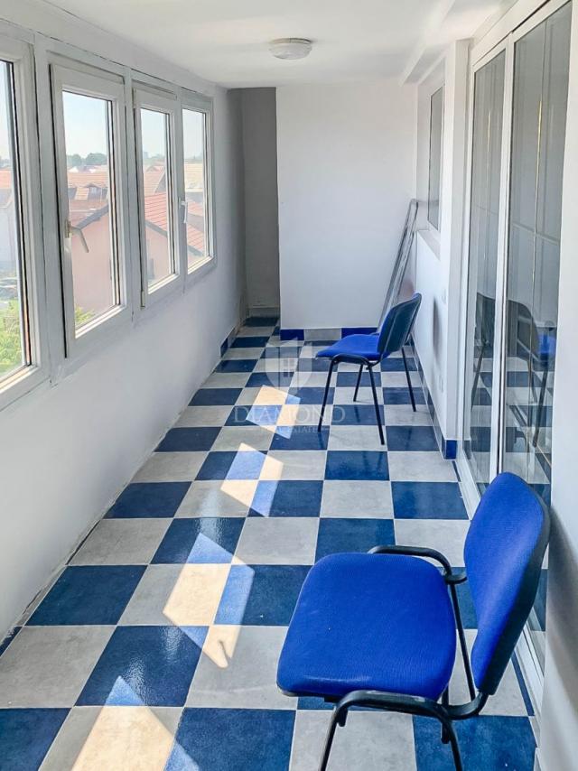 Zagreb, Avenija Dubrava! Prostran četverosoban stan!