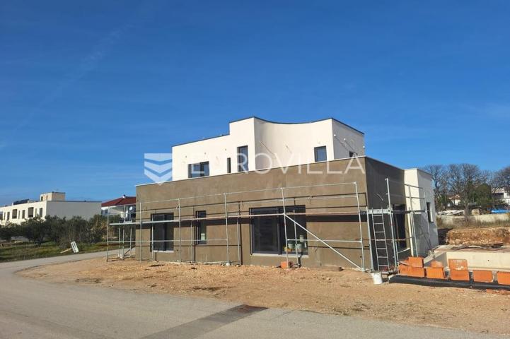 Vodice, NOVOGRADNJA, kuća s bazenom, 176,40 m²