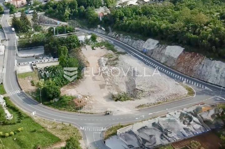 Matulji, Jušići, građevinsko zemljište 4557 m² u industrijskoj zoni
