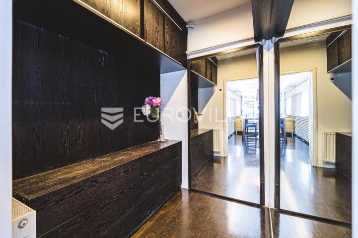 Zagreb, Ilica, trosoban penthouse 117 m²