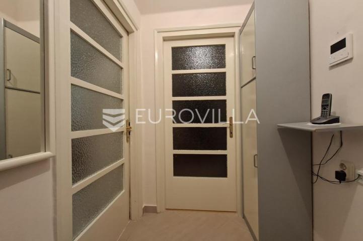 Rijeka, stan u centru 64,09 m², idealna lokacija, blizina mora i Korza