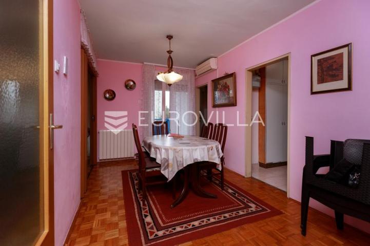 Rijeka, Krnjevo, komforan uređen stan površine 82 m², lođa
