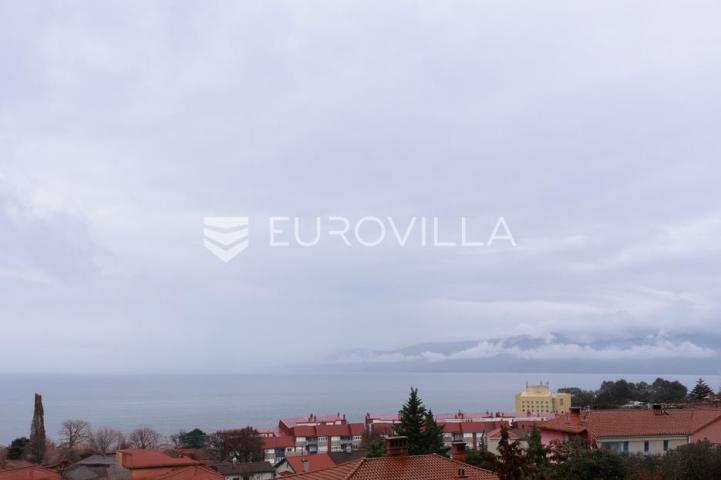 Rijeka, Krnjevo, komforan uređen stan površine 82 m², lođa