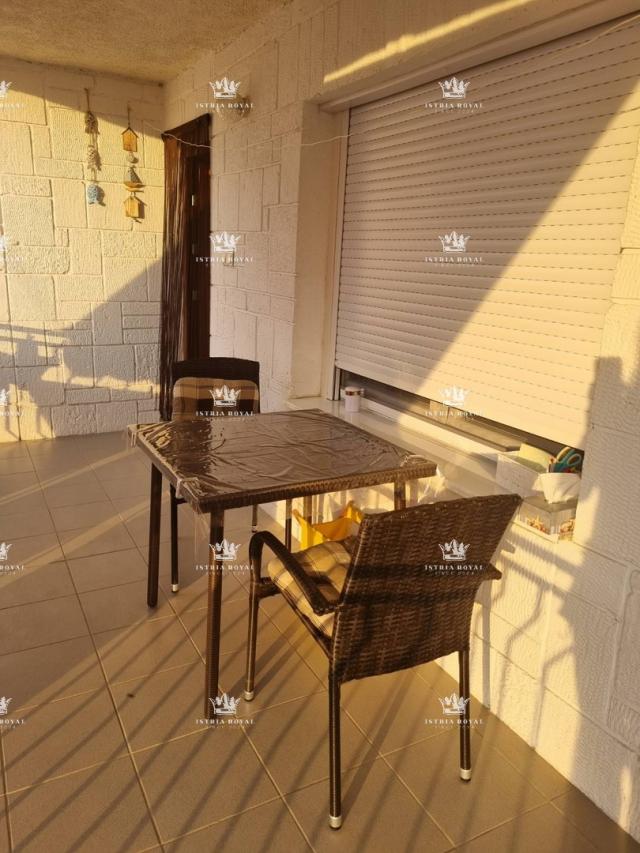Istria, Umag, apartment 80m2, 2 bedrooms + living room, parking