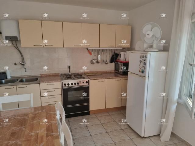 Istria, Umag, apartment 80m2, 2 bedrooms + living room, parking