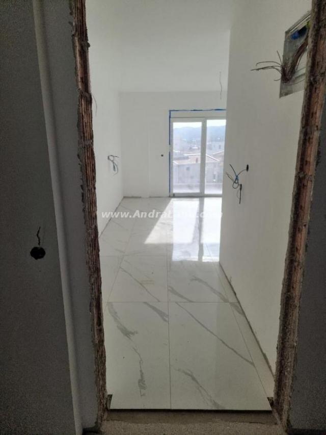 Prodaja jednosobnog stana – Emerald Residence