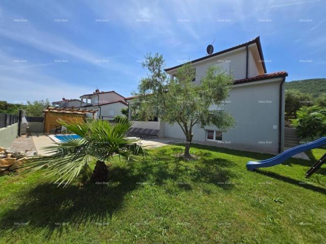 Kuća Raša – Vila s privatnim bazenom i vrtom