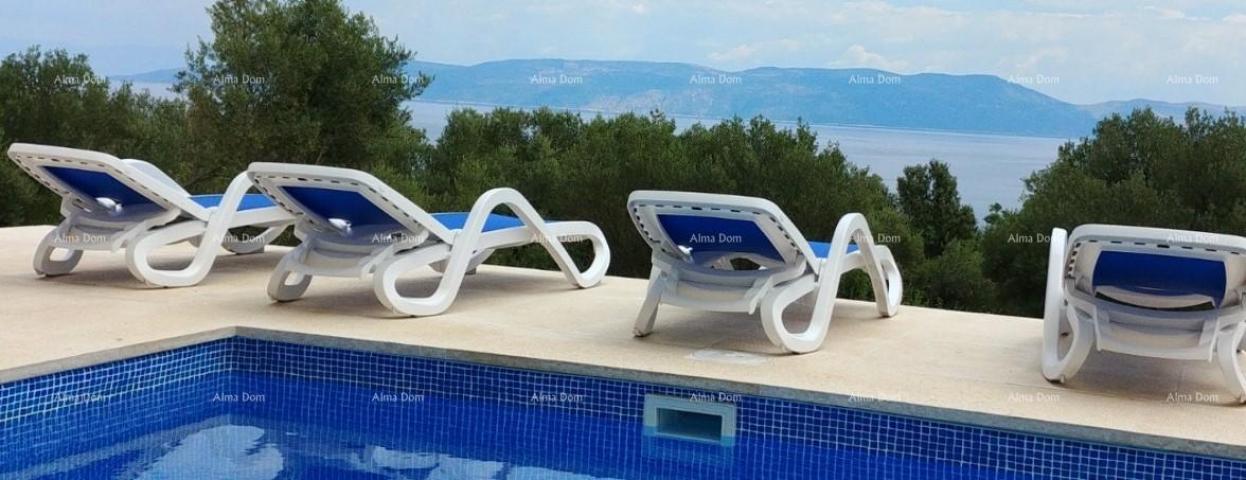 Kuća Raša, Šarmantna apartmanska kuća s bazenom i panoramskim pogledom na more